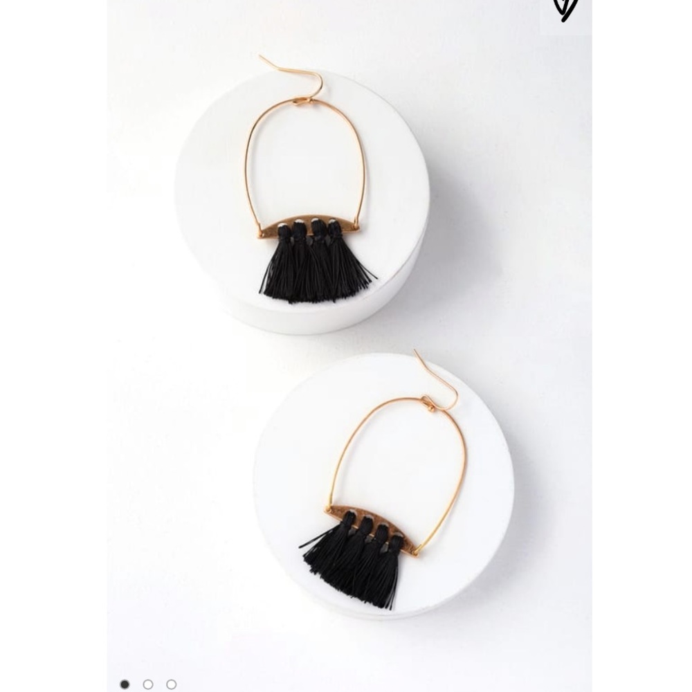 lulu’s earrings
